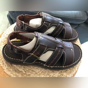 Dr Marten’s Fisherman Sandals NIB